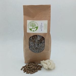 Wolkorrels, Meststof geperst van restwol